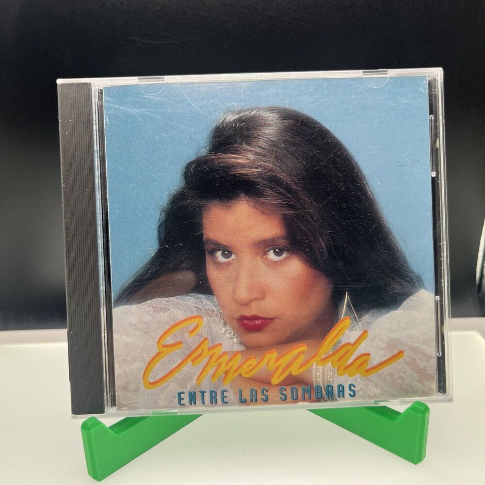 Esmeralda Entre Las Sombras  1993 CD
